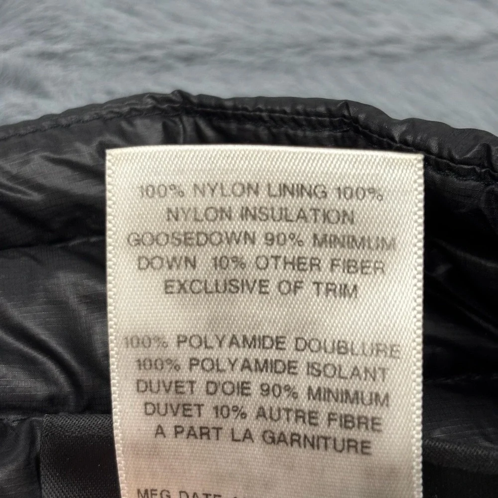 Patagonia Ultralight Down Jacket Mens Medium Black Full Zip Puffer 84755